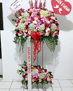 Stending Flowers Happy Wedding