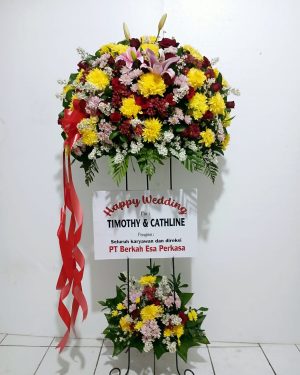 Stending Flowers Happy Wedding