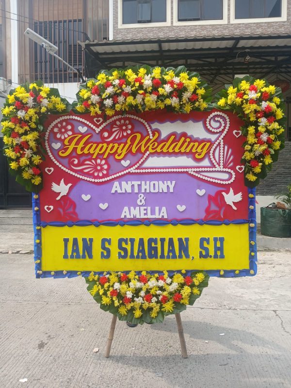 Karangan Bunga Happy Wedding  UK 2M x 150CM Bunga Atas 3 Titik - Gambar 2