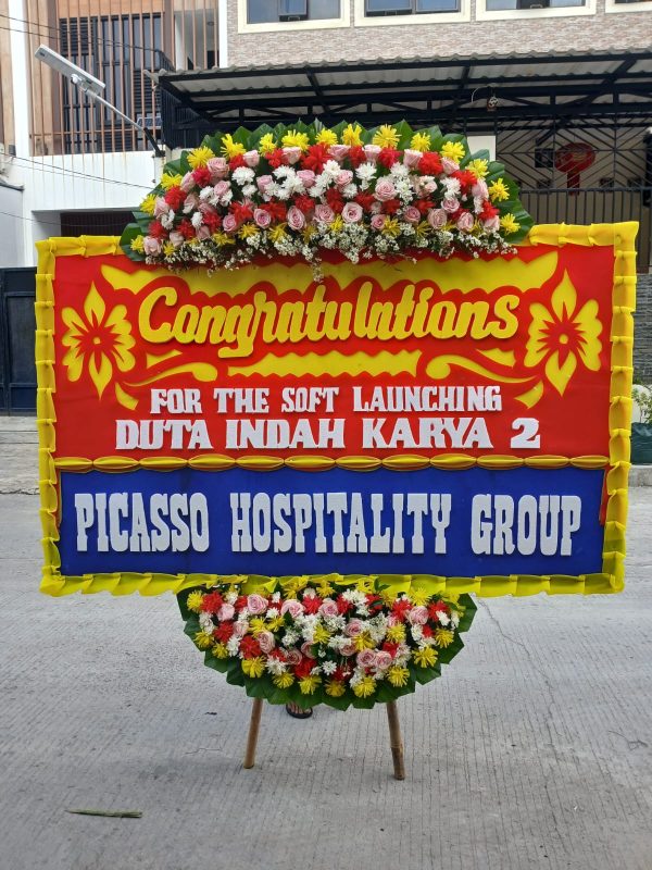 Karangan Bunga Congratulations UK 2M x 125CM