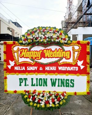 Karangan Bunga Happy Weding UK 2M x 125CM